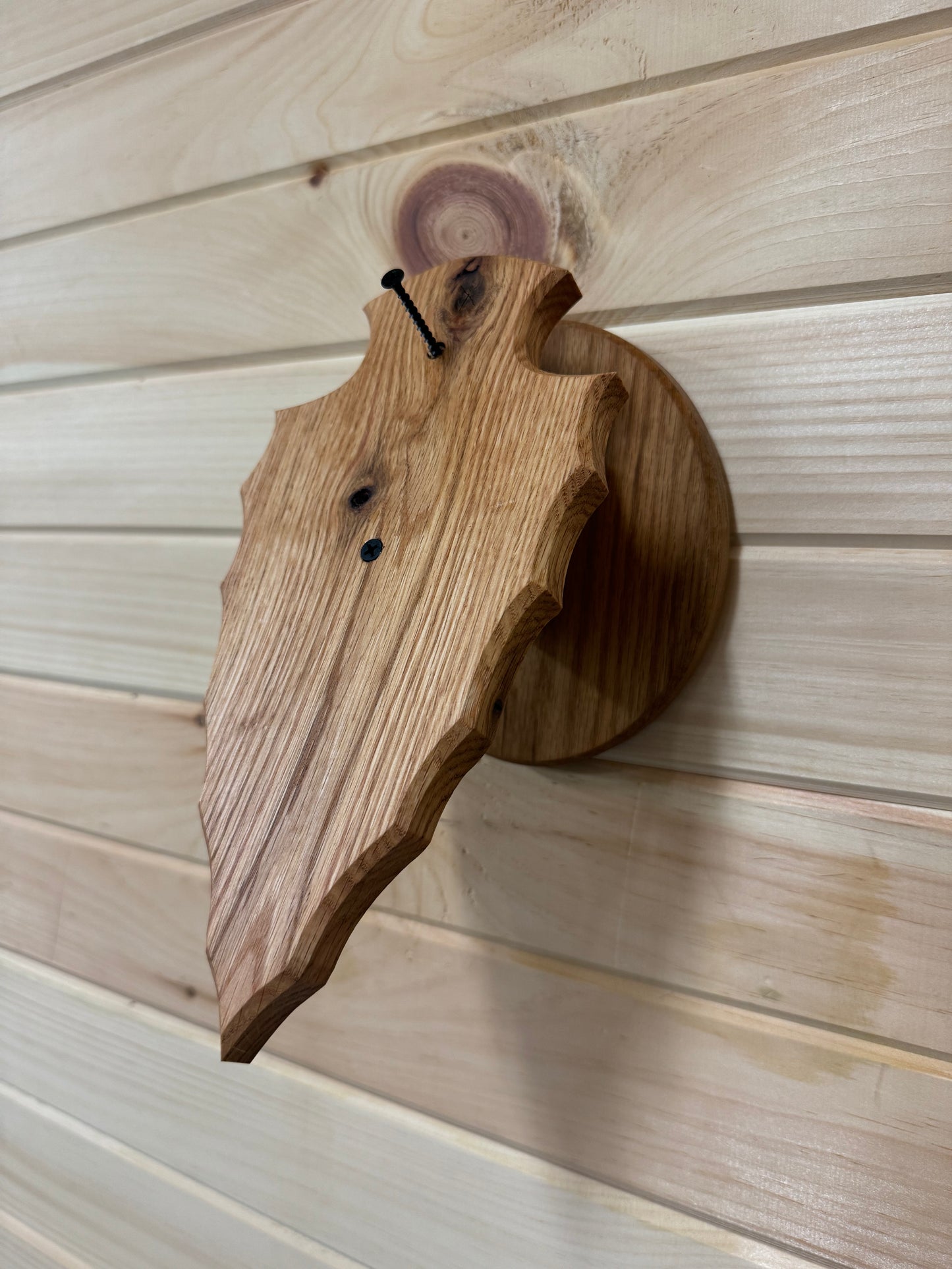 Coyote Arrowhead Pedestal