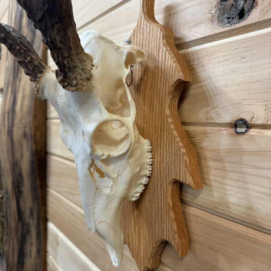 Oak-Leaf Deer Face Plate